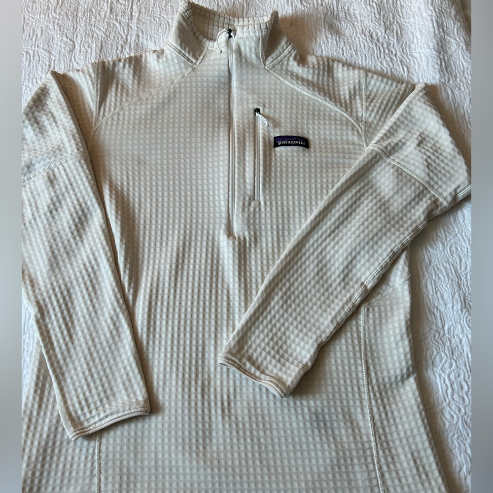 Patagonia R1 Pullover Women’s Off-white Size Large